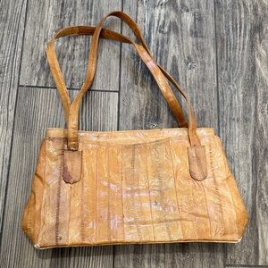 Vintage Chic Tan Shoulder Bag